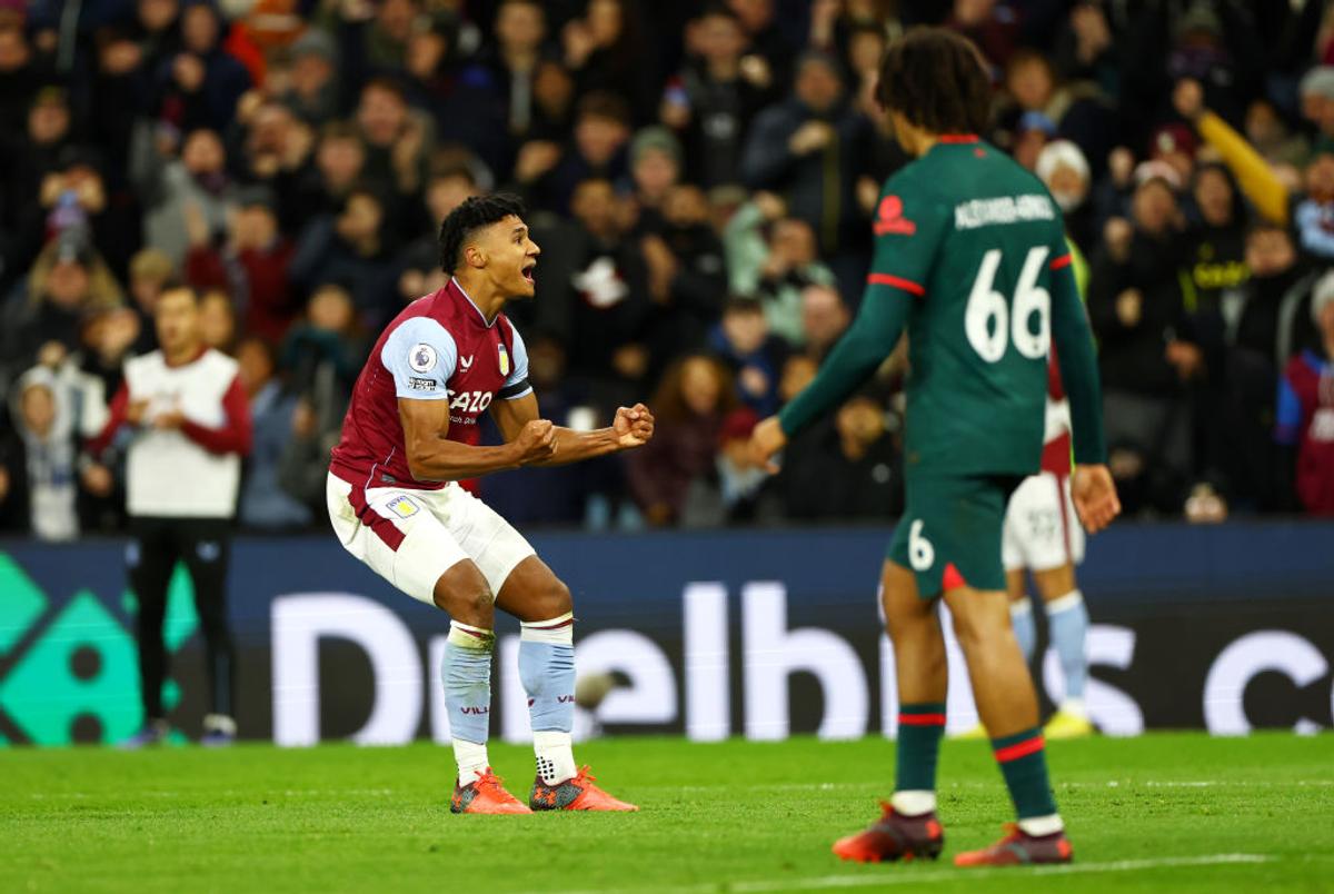 Spectacol total în Premier League de Boxing Day: 16 minute de grație pentru lider! Dramatism pe Goodison Park și record uluitor bifat de Robertson