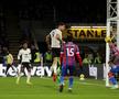Spectacol total în Premier League de Boxing Day: 16 minute de grație pentru lider! Dramatism pe Goodison Park și record uluitor bifat de Robertson