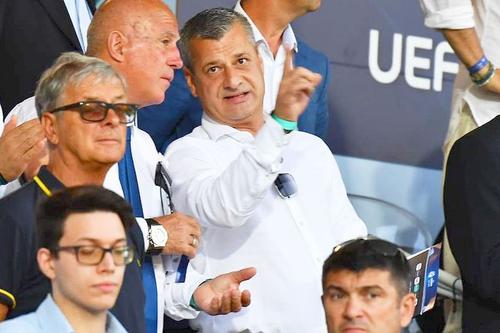 Ioan Varga, finanțatorul lui CFR Cluj, a confirmat transferul kosovarului Ermal Krasniqi (25 de ani) la Rapid. Spune că actele n-au fost semnate dintr-o superstiție.