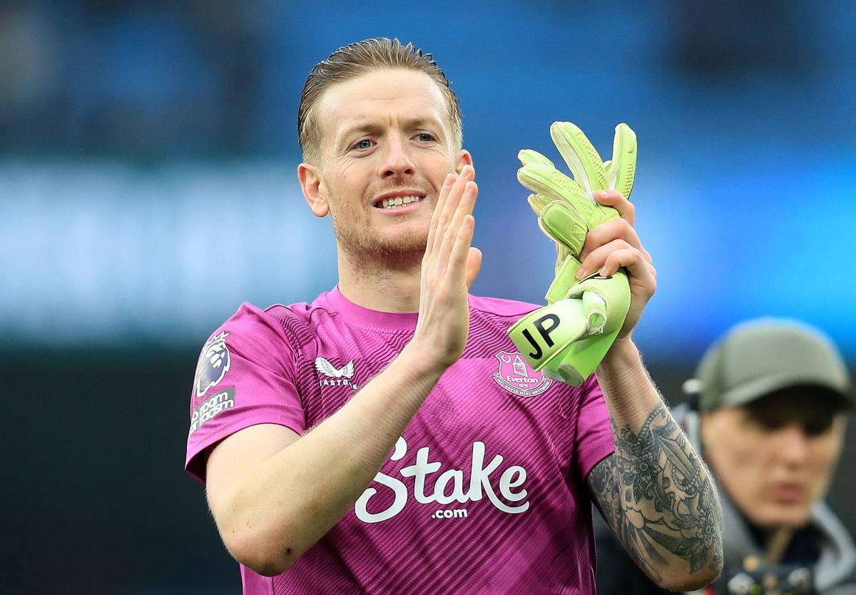 Uluitor! Ce avea scris Jordan Pickford pe sticla de apă, înainte să pareze penalty-ul lui Erling Haaland