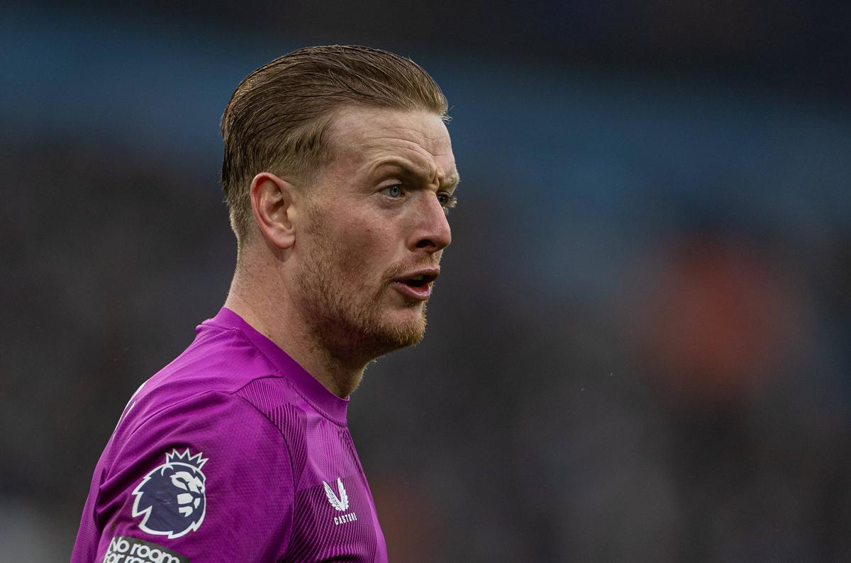Uluitor! Ce avea scris Jordan Pickford pe sticla de apă, înainte să pareze penalty-ul lui Erling Haaland