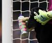 Uluitor! Ce avea scris Jordan Pickford pe sticla de apă, înainte să pareze penalty-ul lui Erling Haaland