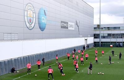„Arestați” de Pep Guardiola! Măsură extremă la Manchester City înainte de Boxing Day