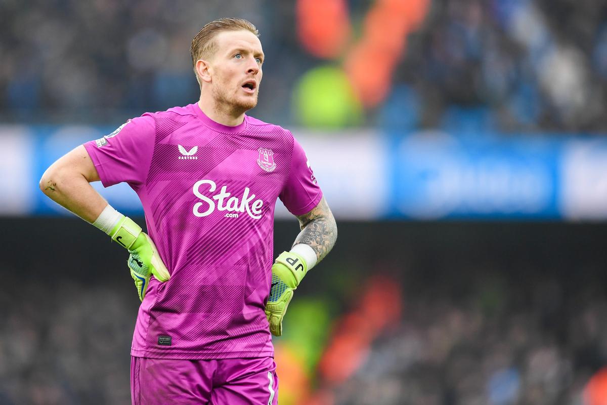 Uluitor! Ce avea scris Jordan Pickford pe sticla de apă, înainte să pareze penalty-ul lui Erling Haaland