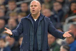 Arne Slot s-a certat cu arbitrul! » Ce i-a reproșat