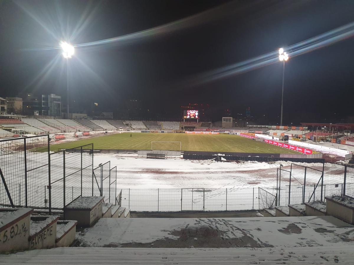 VIDEO Noul șef de la Dinamo a anunțat ultima mutare din „Groapă”: „E pe drum!” + Cum au ratat „câinii” un transfer: „I-au zis să nu calce în România”
