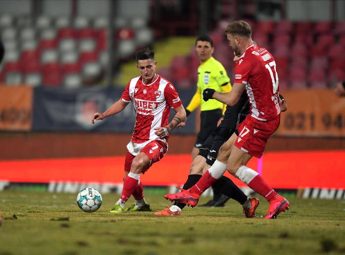 UPDATE EXCLUSIV Diego Fabbrini a dat cărțile pe față în privința rezilierii contractului cu Dinamo » Alți doi jucători au devenit liberi!
