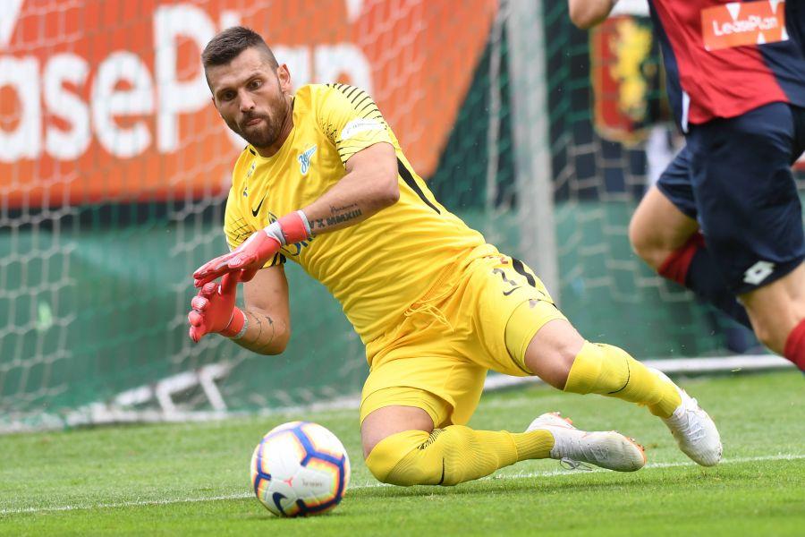 VIDEO Noul șef de la Dinamo a anunțat ultima mutare din „Groapă”: „E pe drum!” + Cum au ratat „câinii” un transfer: „I-au zis să nu calce în România”