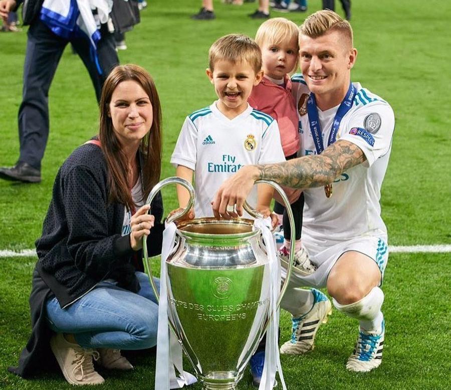 Toni Kroos cu Jessica, Leon și Amelie Kroos, cu gândul la soție înainte de finala CM: „N-am dormit deloc bine” + Când s-a îmbătat rău cu tequila și despre ce jucător spune: „Să vină, Madridul deja îl adoră”