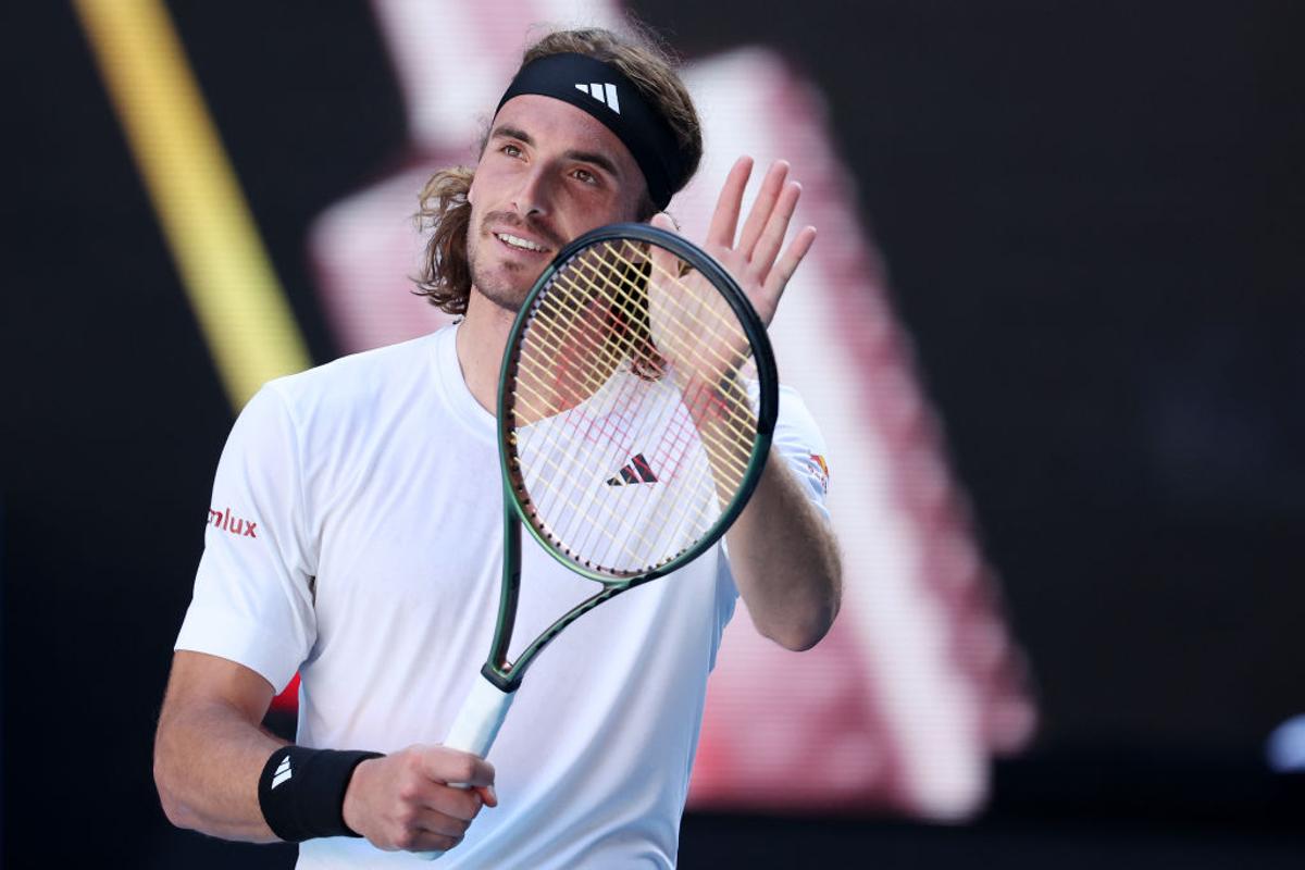 Stefanos Tsitsipas îl așteaptă pe Novak Djokovic în finala Australian Open