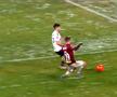 FOTO Marian Barbu nu acordă penalty la duelul Onea - Oancea, în U Cluj - Rapid 27.01.23