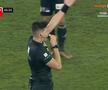FOTO Marian Barbu nu acordă penalty la duelul Onea - Oancea, în U Cluj - Rapid 27.01.23