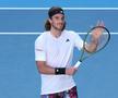 Stefanos Tsitsipas îl așteaptă pe Novak Djokovic în finala Australian Open