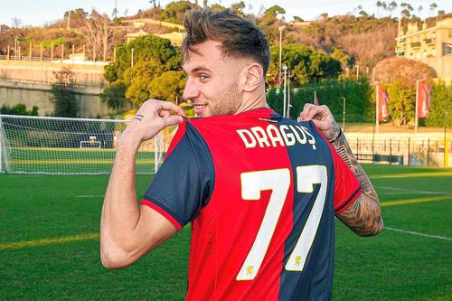 Denis Drăguș, prezentat oficial la Genoa. Foto: Instagram @genoacfc
