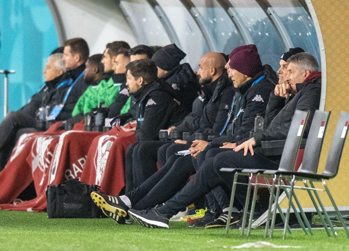 Rapid a cerut 2 penalty-uri în repriza secundă a derby-ului cu Dinamo » Daniel Niculae și-a făcut cruce când a văzut deciziile lui Găman și Hațegan