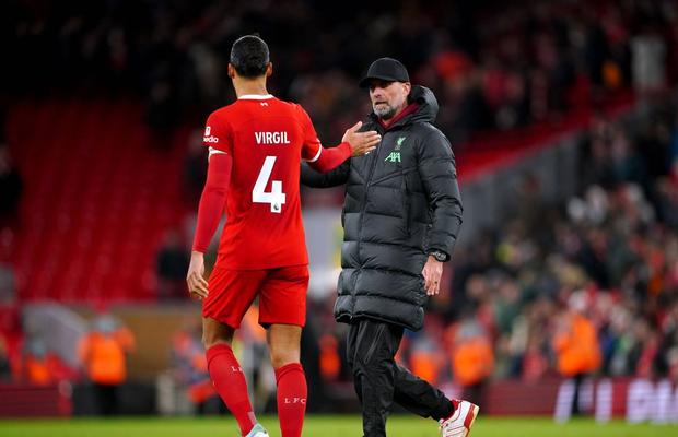 Cum a comentat căpitanul lui Liverpool decizia managerului de a se retrage la vară + Ce i-a promis pentru despărțire