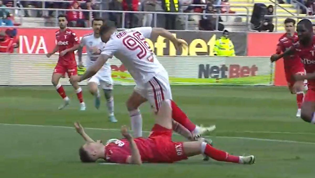 Simulare penibilă în Superliga » Doar „centralul” a văzut penalty
