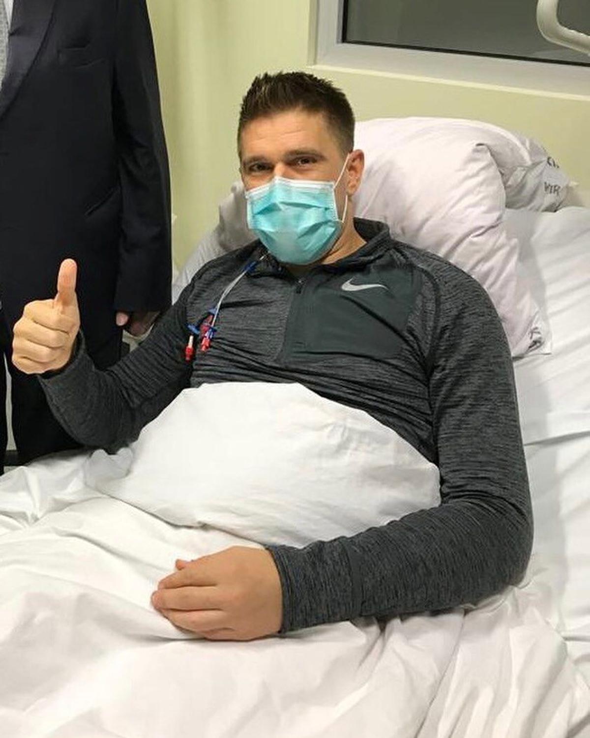 Golgeterul cu 3 transplanturi la 43 de ani » Mărturii cutremurătoare despre coșmarul trăit: „Alergam ca un bătrân. Mă întrebam de ce a trebuit și mama să piardă un rinichi?”