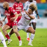 De Moura, Papeau / Dinamo - Rapid, etapa 23 din Superliga (foto: Raed Krishan/GSP)