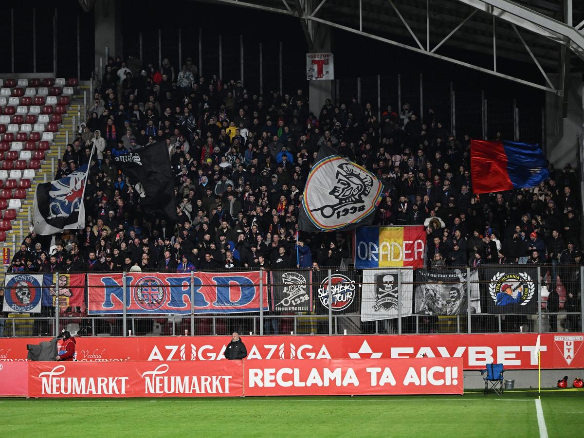 UTA - FCSB 0-1 » Szabolcs Kovacs îi ajută pe roș-albaștri să egaleze liderul! Meci decis de un penalty inventat