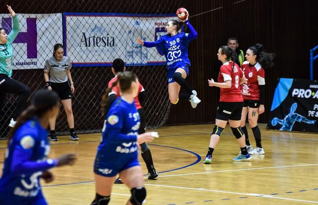 Două plecări de ultimă oră de la echipa aflată pe podium în „Liga Florilor” » Handbalistele jucaseră sâmbătă în campionat