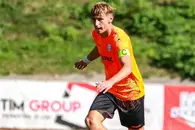 Sebastian Burlacu, pariul lui Fabregas la Como: „Am primit «botezul» în vestiar împreună cu Belotti” + Suma istorică din contractul cu LPS Suceava