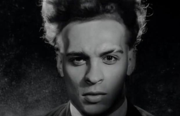 Antony, prezentat la noua echipă cu un clip inspirat din serialul Twin Peaks