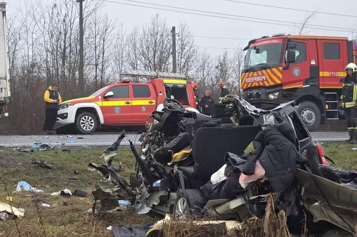 Cei 7 fani decedați ai lui PAOK au fost repatriați de pe Aeroportul din Timișoara / foto: Facebook
