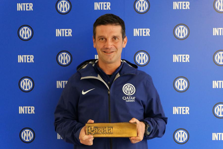 Cristi Chivu a fost desemnat „Antrenorul anului” 2025, în Ancheta Gazetei Sporturilor Real Madrid a sunat pentru Chivu!