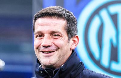 Real Madrid a sunat pentru Chivu!