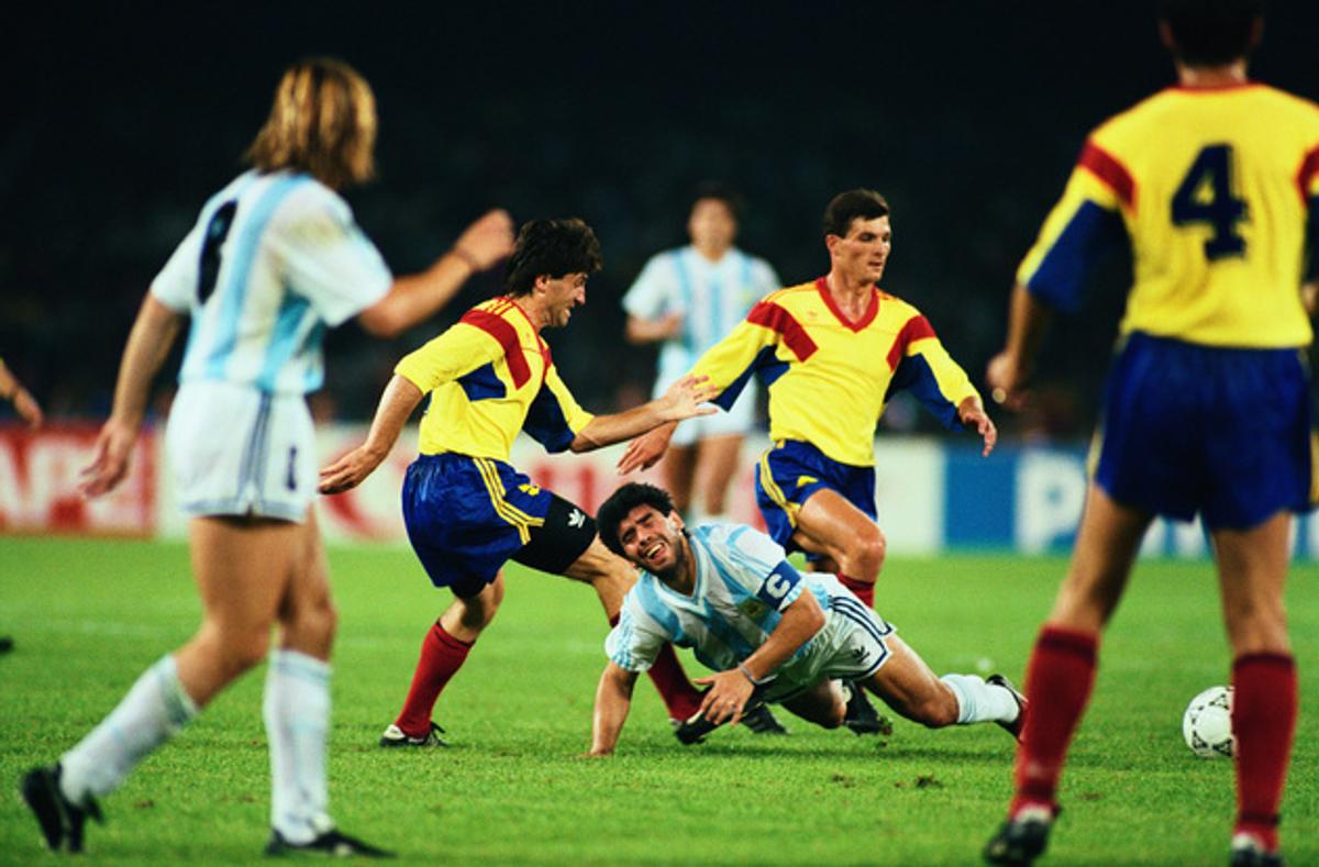 RETRO GSP // Maradona