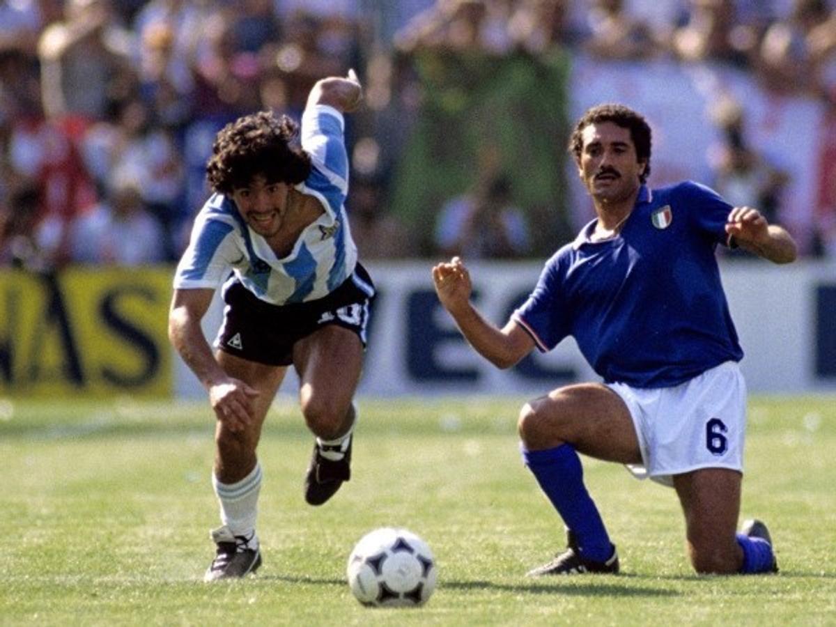 RETRO GSP // Maradona