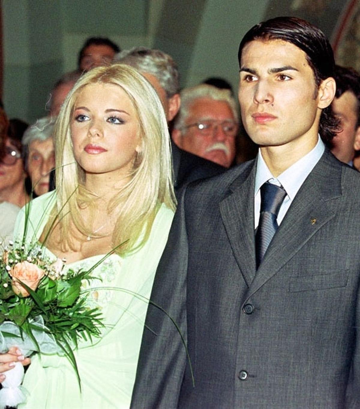Alexandra Dinu - Adi Mutu