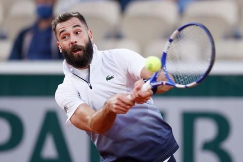 Benoit Paire (31 de ani, 29 ATP) a recurs la autoflagelare verbală în timpul meciului pierdut contra lui Federico Coria (28 de ani, 95 ATP), scor 3-6, 2-6, în „sferturile” de la Cordoba (Argentina).