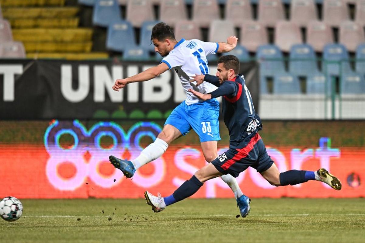 Craiova sare la gâtul lui Burleanu: „Se transformă în agent de jucători, e greșit!”