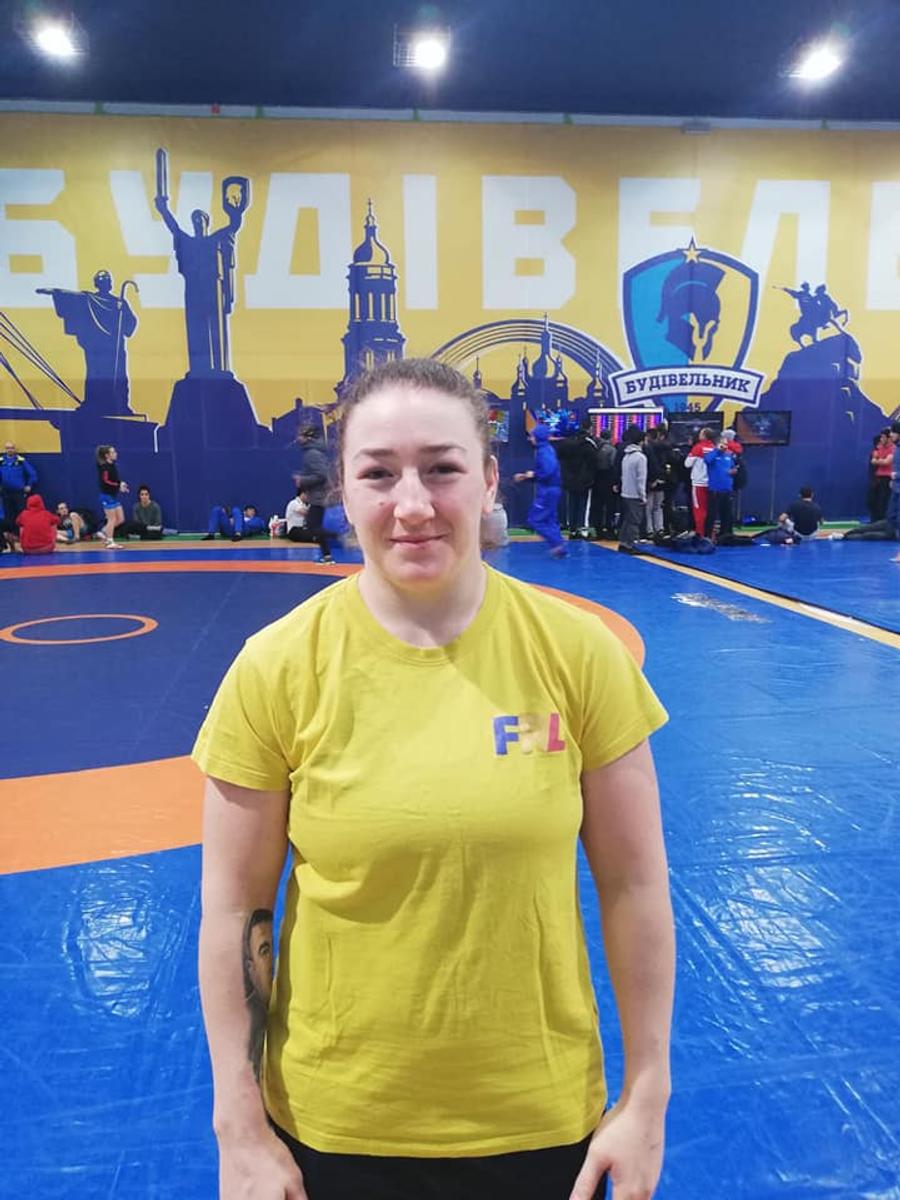 Cătălina Axente Cătălina Axente și Robert Saritov, medalii de bronz la turneul internațional de lupte de la Kiev