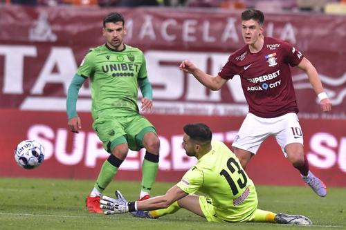 Mihai Stoica, managerul FCSB, l-a remarcat pe Rareș Ilie (18 ani), mijlocașul ofensiv de la Rapid, după evoluția acestuia din meciul cu Dinamo, scor 1-1.