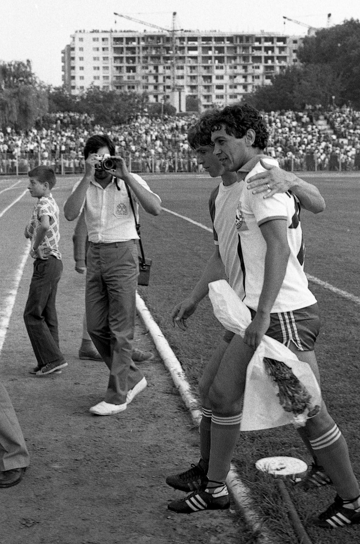 Mircea Lucescu împlinește astăzi 78 de ani » Ce i-au urat Dinamo, Rapid și Dinamo Kiev