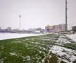 Stadionul de la Botoșani, acoperit de zăpada