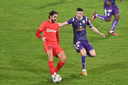 FCSB s-a impus în deplasarea cu FC Argeș, scor 2-1, și încheie etapa cu numărul 27 pe podium. Andrea Compagno (26 de ani, atacant) n-a marcat și rămâne cu o singură reușită în 2023.