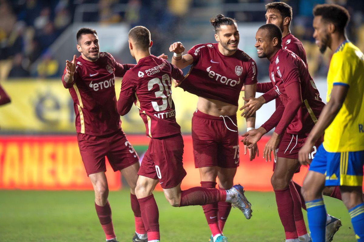 Dan Petrescu a pierdut un titular la Ploiești: scos pe brațe, imediat după ce a marcat