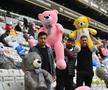 Alexandru Maxim, cu ochii în lacrimi pe stadion, la Istanbul. Meciul lui Beșiktaș a fost întrerupt pentru un moment emoționant