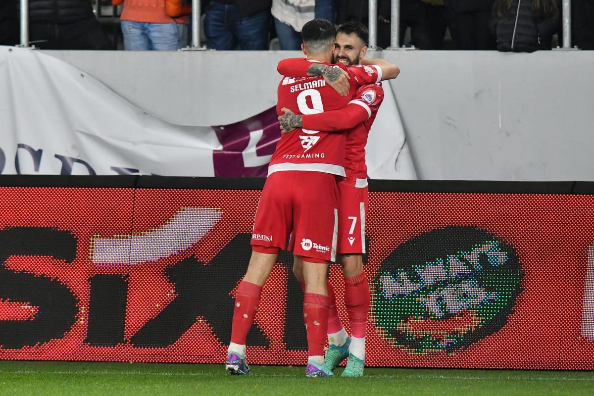 Hermannstadt iese la atac după înfrângerea cu Dinamo: „Am pierdut 3 puncte care ne duceau în play-off!”