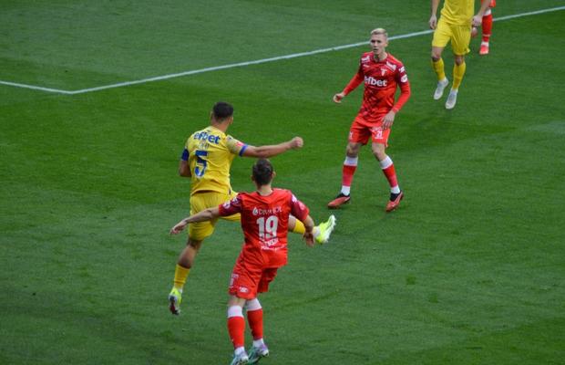 UTA propune un nou nume pentru granzi: „Anul trecut era în Liga 3, acum el dă echilibru echipei!”