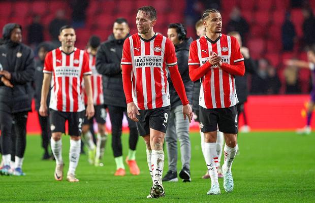 PSV, eliminată surprinzător din Cupa Olandei! A pierdut primul meci acasă după mai bine de doi ani