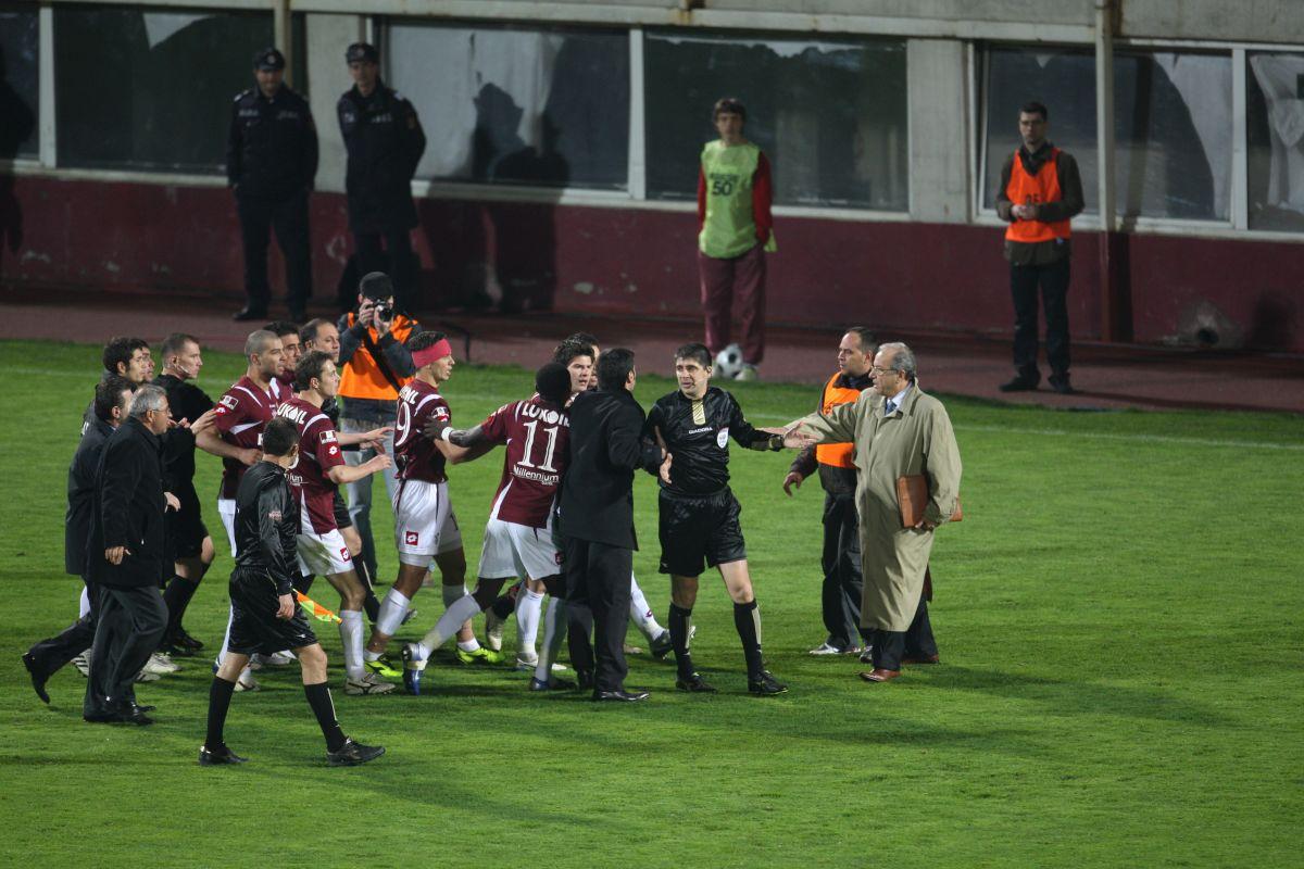 Imagini de la cazul „Bricheta”, cel mai încins derby dintre Rapid și FCSB