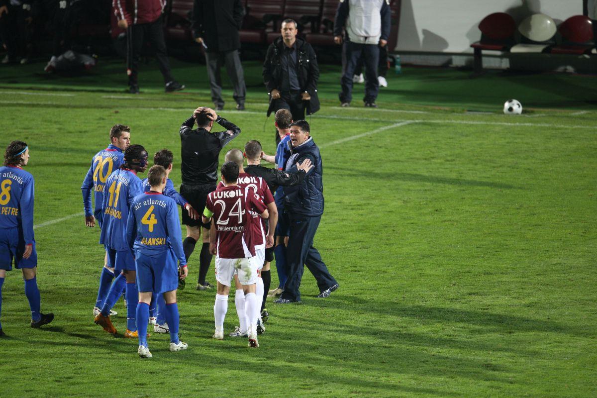 Imagini de la cazul „Bricheta”, cel mai încins derby dintre Rapid și FCSB