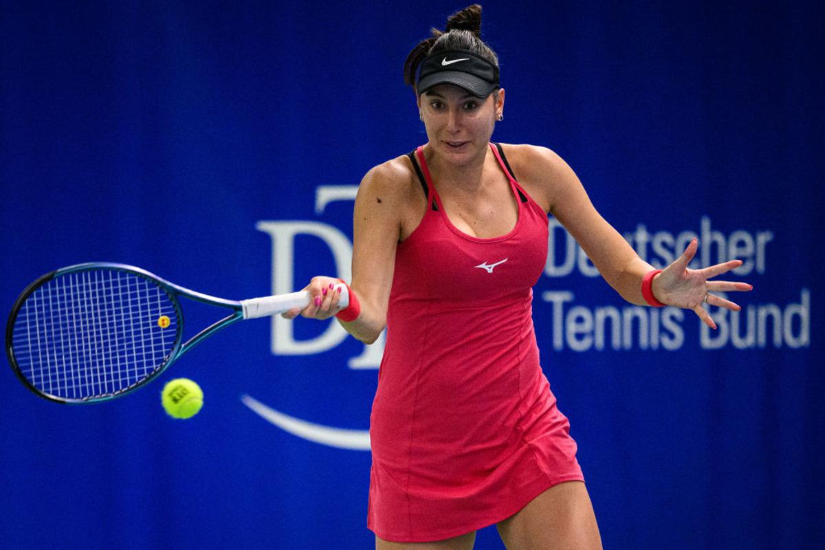 Singura jucătoare de tenis care și-a făcut operație de mărire a sânilor le-a răspuns criticilor: „Altele au mai mari, ai mei sunt falși, atât”
