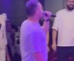 Constantin Budescu a luat microfonul și a început să cânte la aniversarea sa. Foto: Captură tiktok