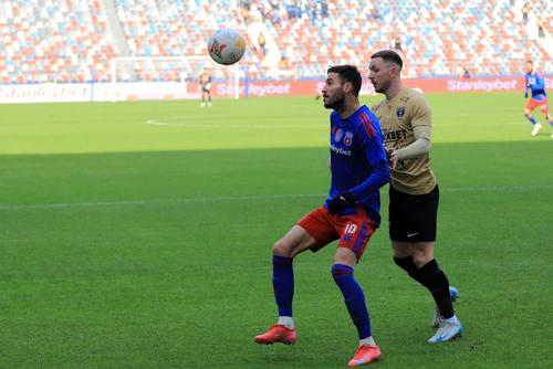 Fază de meci din Steaua - Voluntari, foto: Facebook @Steaua București